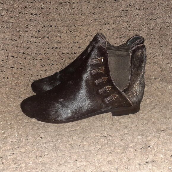 HOUSE OF HARLOW 1960-Beatrice-Metallic Bronze Calf-Hair-Chelsea Bootie-Sz36-NWOB - Picture 2 of 7